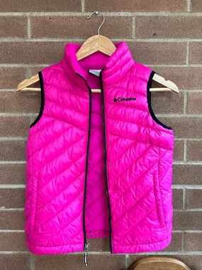 Columbia Sportswear girls lightweight puffy vest